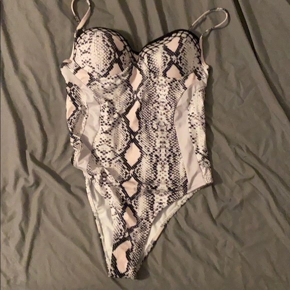 Swimsuit - Picture 1 of 1